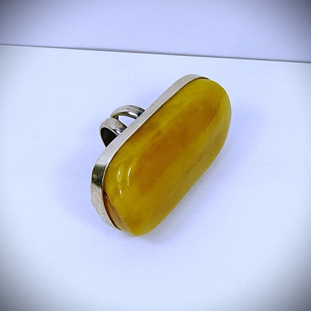 Massive Butterscotch Amber 925 Silver Adjustable Ring - Collectible Jewelry - Picture 3 of 16